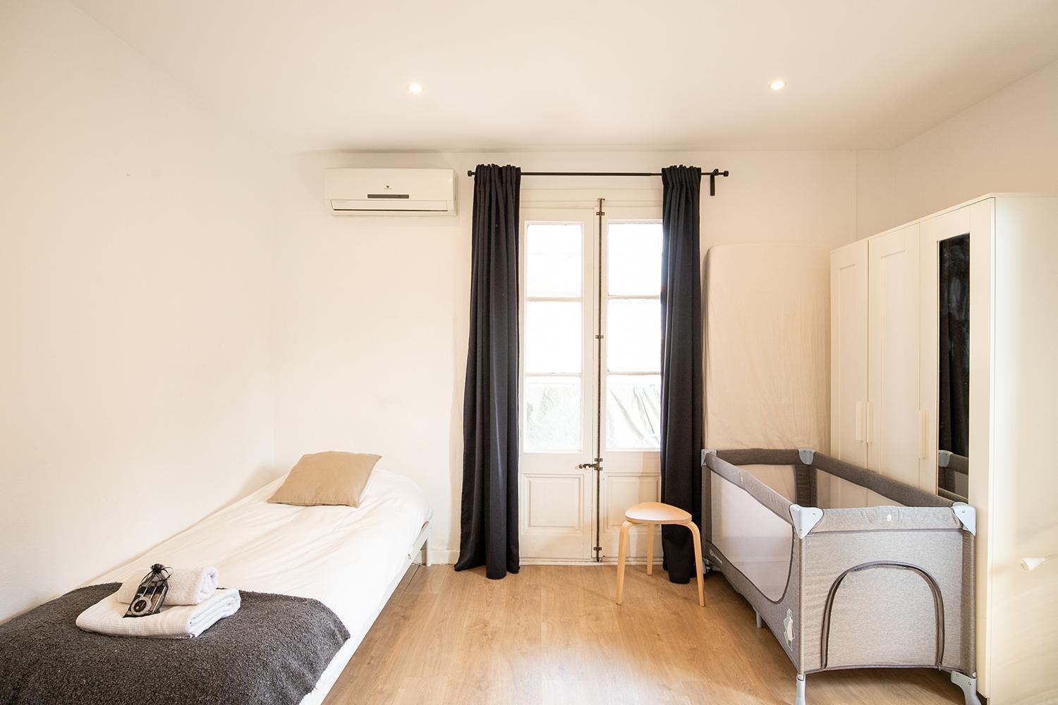 Beautiful Apartment With Terrace In Barcelona Exterior foto
